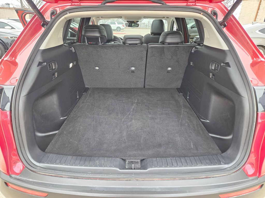 Thumbnail: 2025 Mazda CX-50 - 25