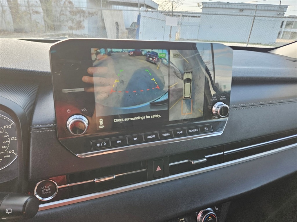 Thumbnail: 2024 Mitsubishi Outlander - 22