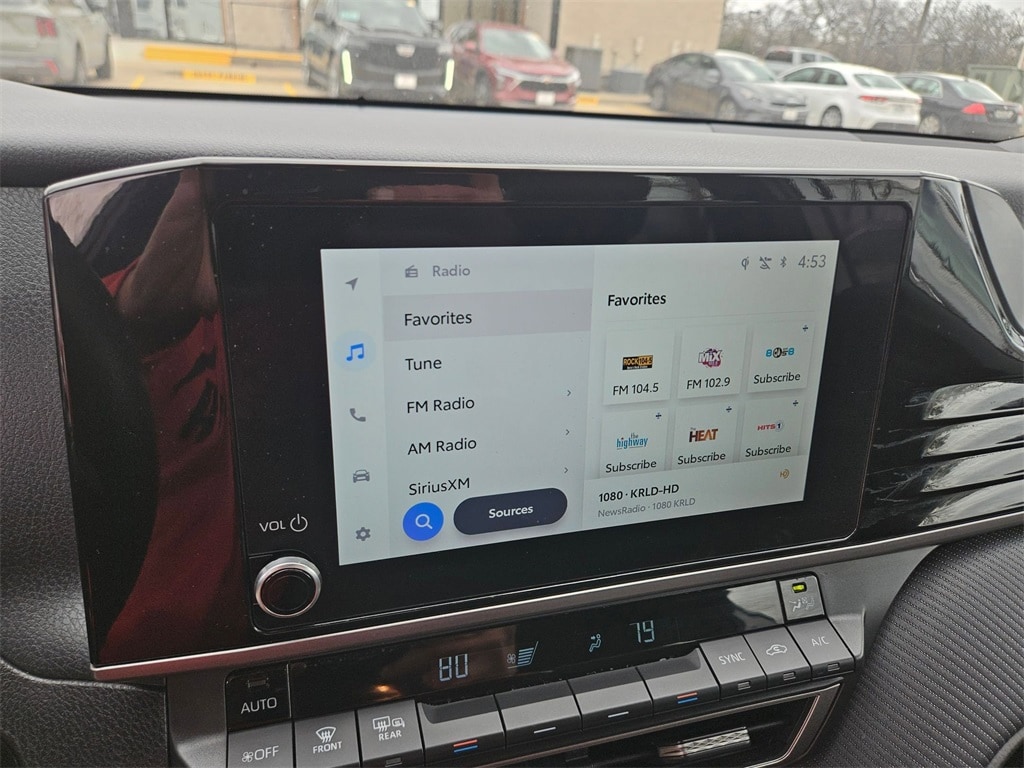 Thumbnail: 2025 Toyota Camry - 21