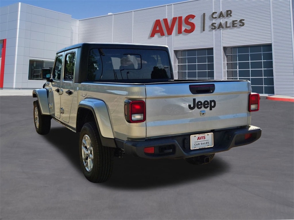 Thumbnail: 2023 Jeep Gladiator - 9