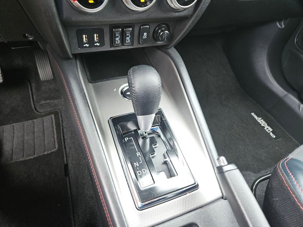 Thumbnail: 2025 Mitsubishi Outlander Sport - 29