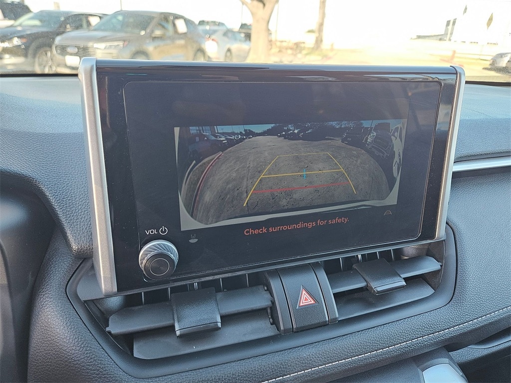 Thumbnail: 2024 Toyota RAV4 - 23