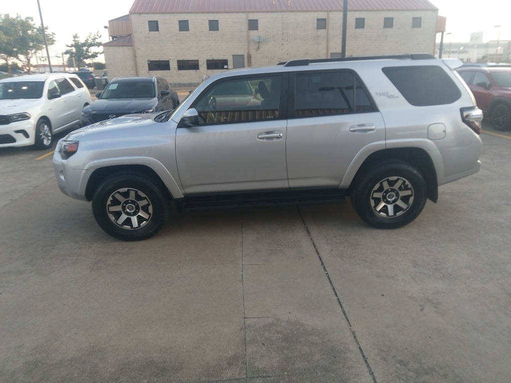 Thumbnail: 2024 Toyota 4Runner - 3