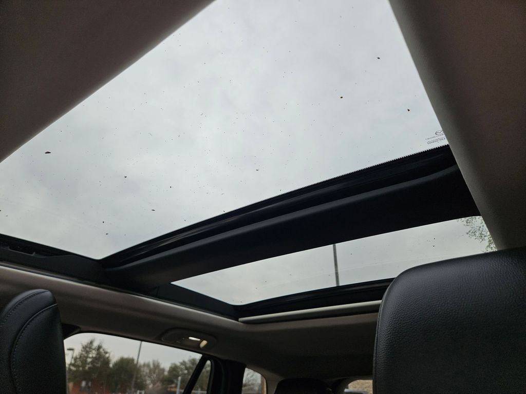 Thumbnail: 2025 Mazda CX-50 - 22