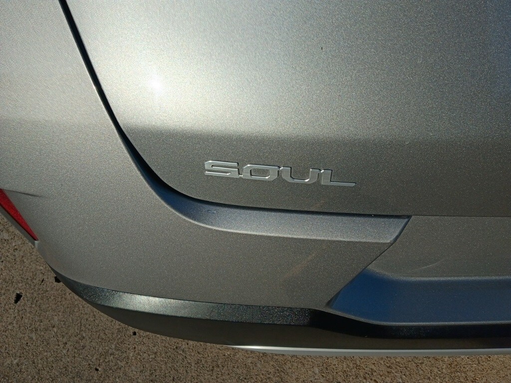 Thumbnail: 2024 Kia Soul - 11