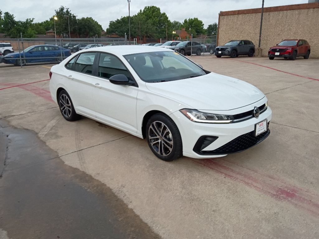 Thumbnail: 2025 Volkswagen Jetta - 6