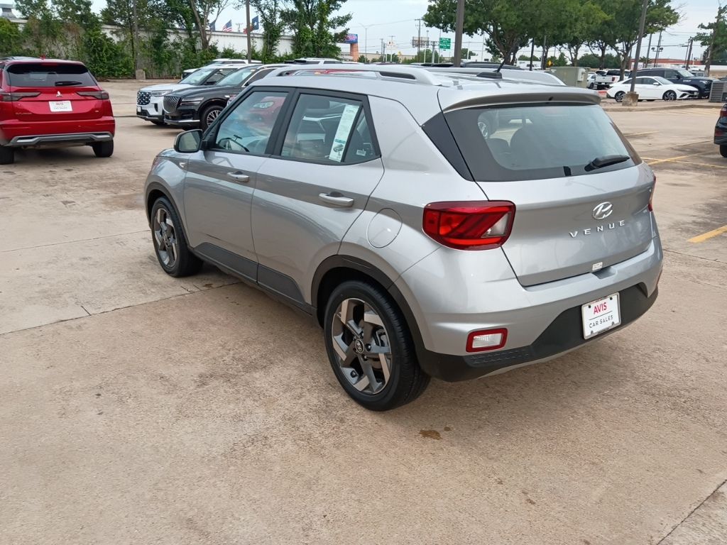 Thumbnail: 2025 Hyundai Venue - 8