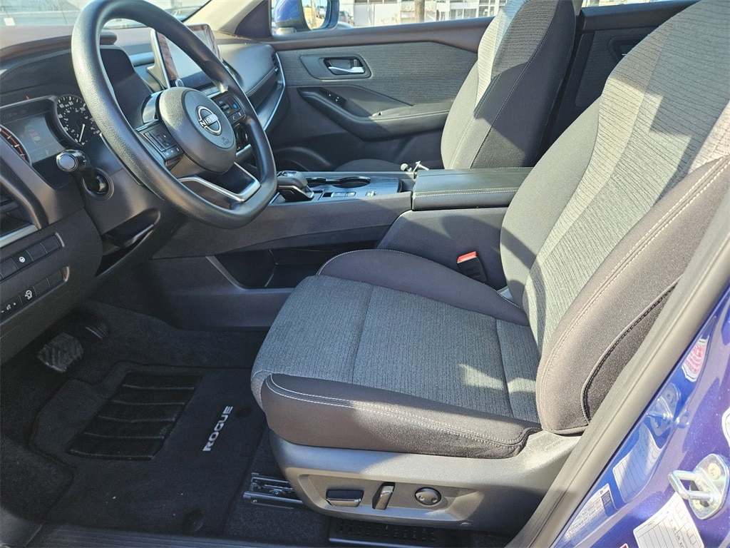 Thumbnail: 2023 Nissan Rogue - 11