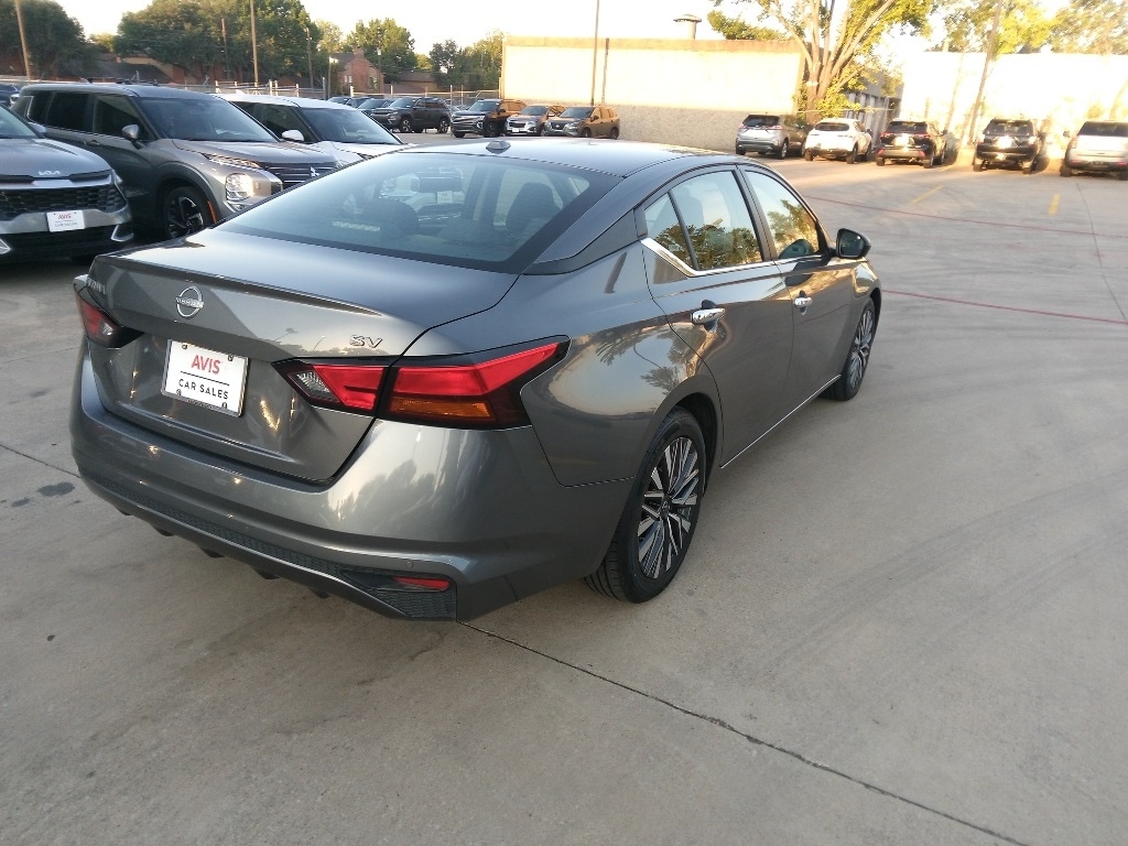 Thumbnail: 2024 Nissan Altima - 5