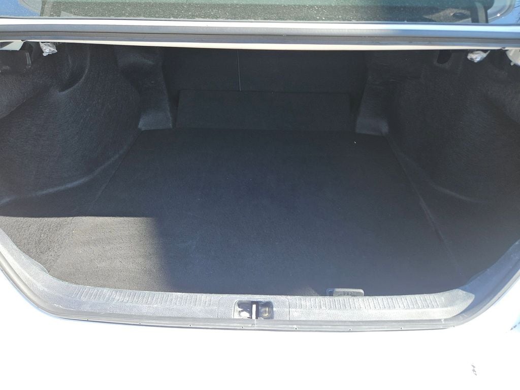 Thumbnail: 2024 Toyota Camry - 24