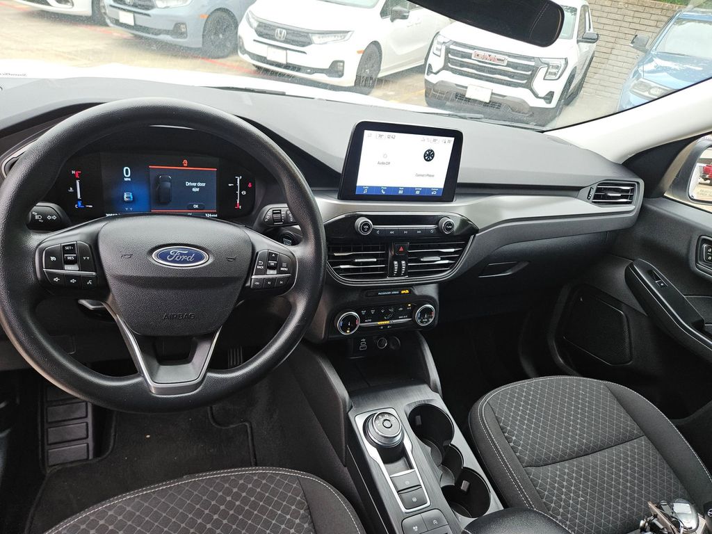 Thumbnail: 2025 Ford Escape - 16