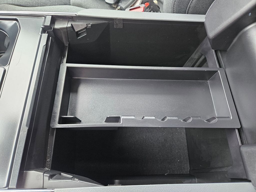 Thumbnail: 2025 Ford F-150 - 30