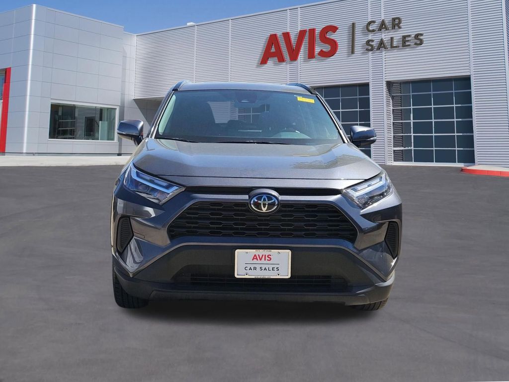 Thumbnail: 2025 Toyota RAV4 - 10