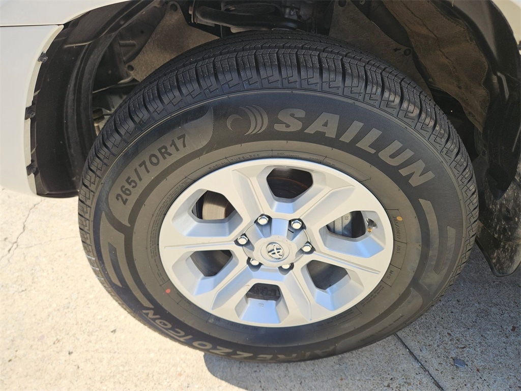 Thumbnail: 2024 Toyota 4Runner - 32