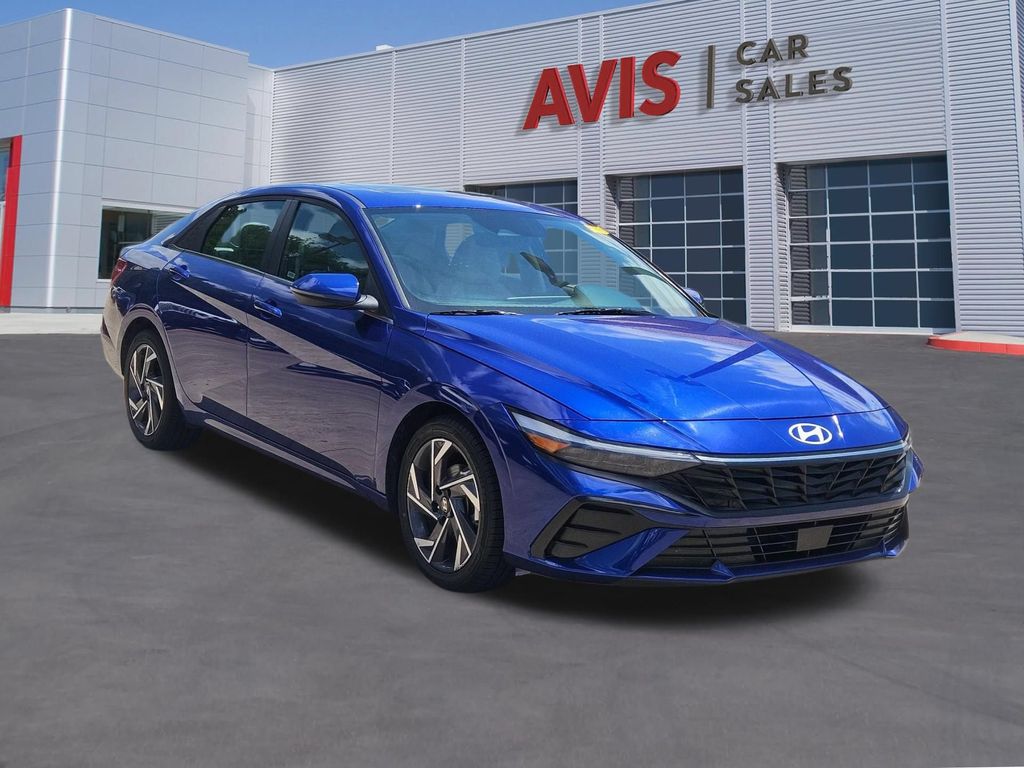 Thumbnail: 2025 Hyundai Elantra - 9