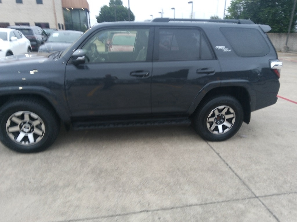 Thumbnail: 2024 Toyota 4Runner - 3