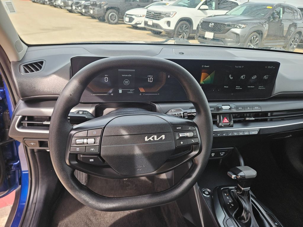 Thumbnail: 2025 Kia K4 - 17