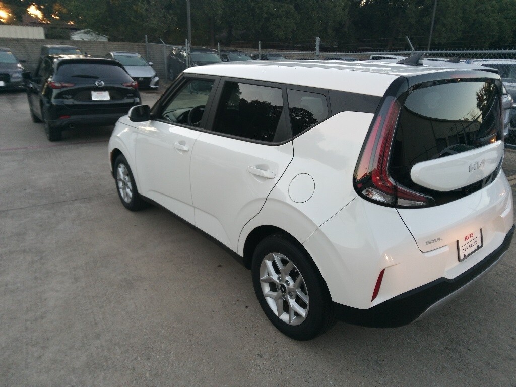 Used 2023 Kia Soul For Sale at AVIS Car Sales VIN KNDJ23AU5P7876095