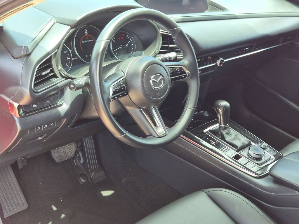 Thumbnail: 2025 Mazda CX-30 - 11