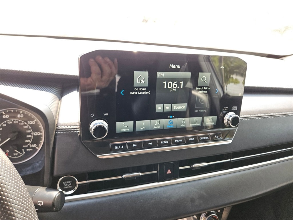 Thumbnail: 2024 Mitsubishi Outlander - 19