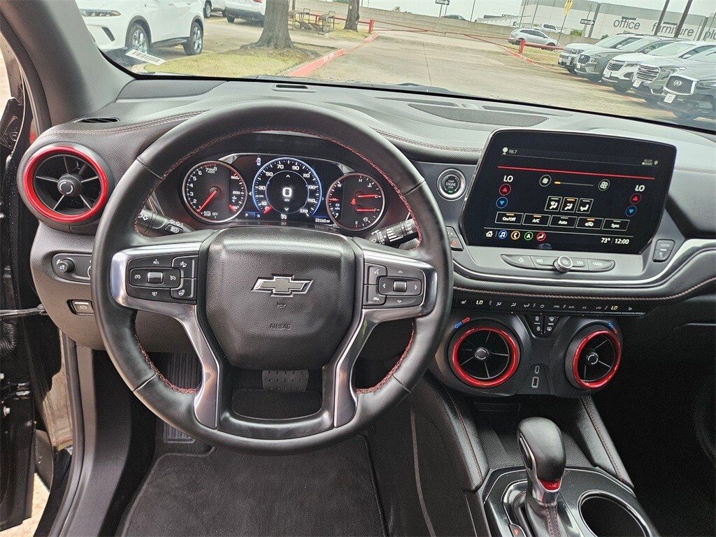 Thumbnail: 2025 Chevrolet Blazer - 16