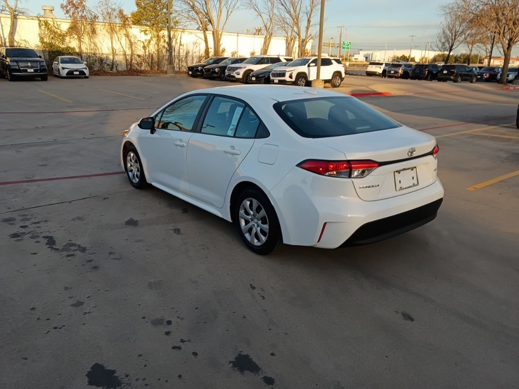 Thumbnail: 2024 Toyota Corolla - 12