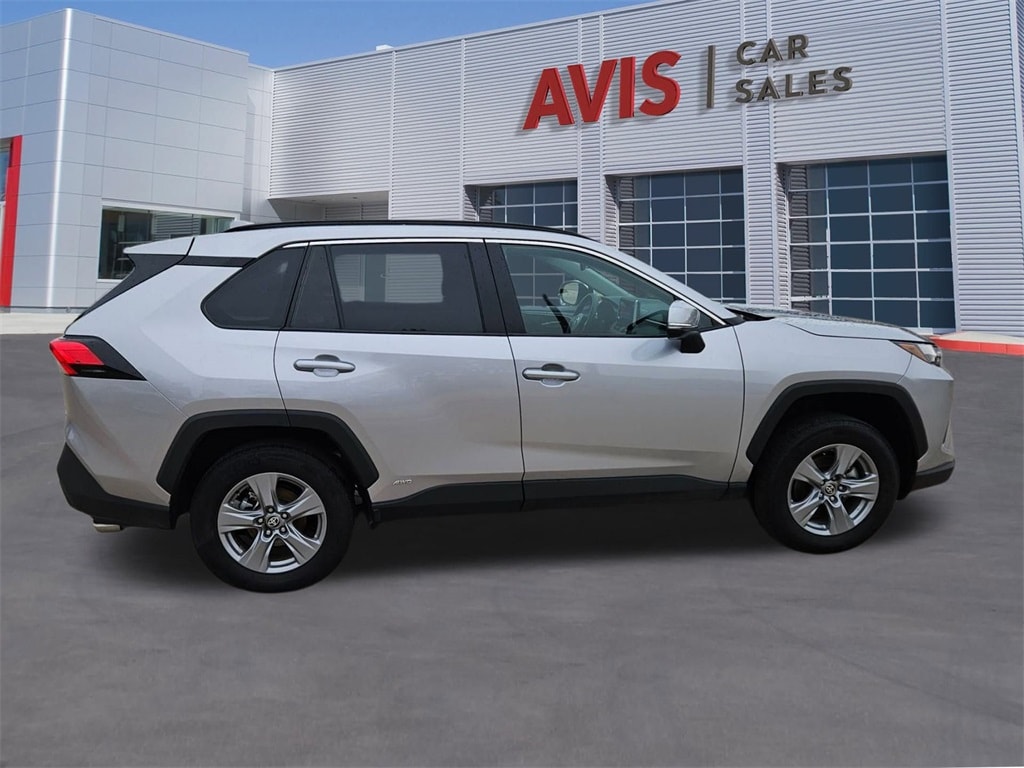 Thumbnail: 2025 Toyota RAV4 - 7