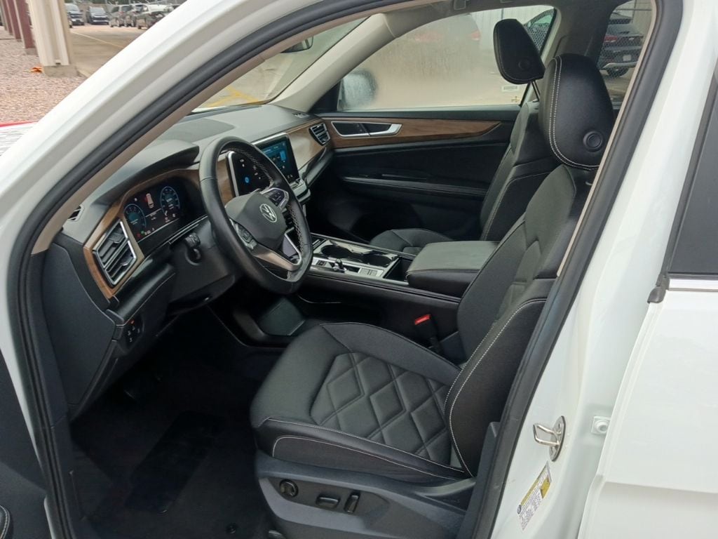Thumbnail: 2025 Volkswagen Atlas - 4