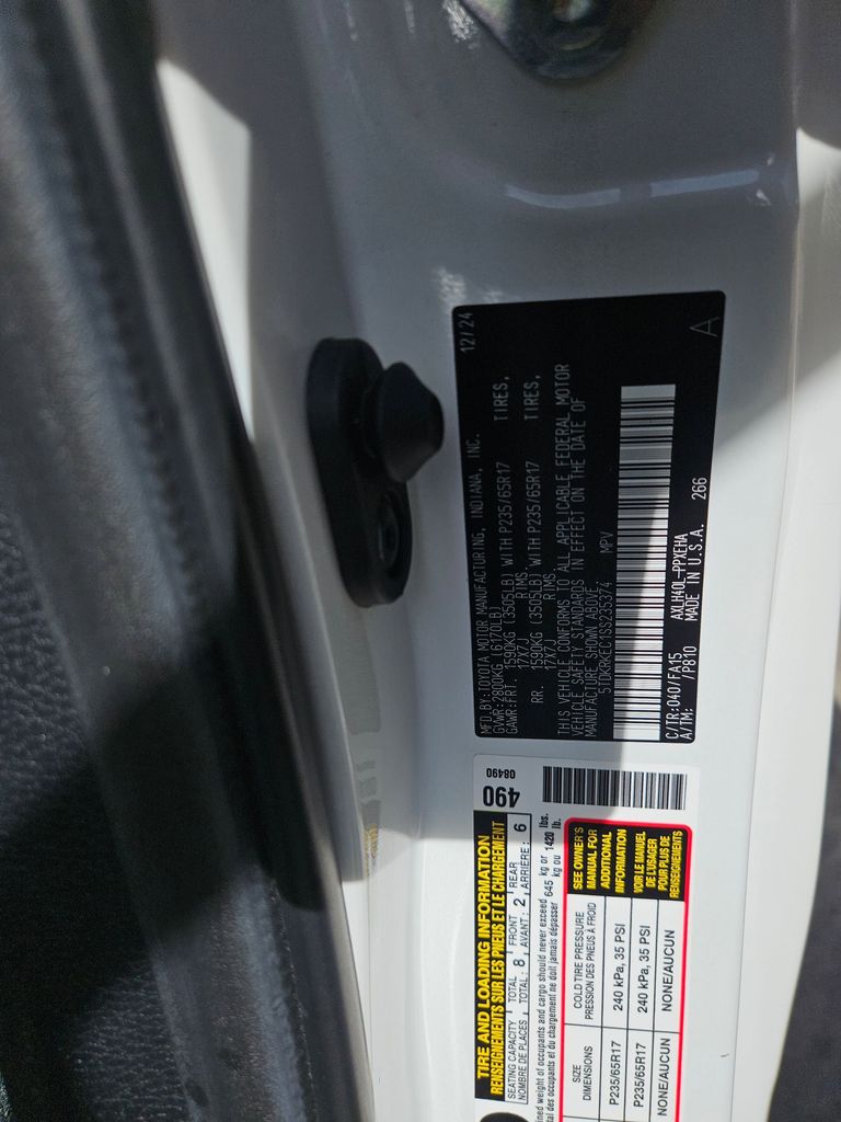 Thumbnail: 2025 Toyota Sienna - 28