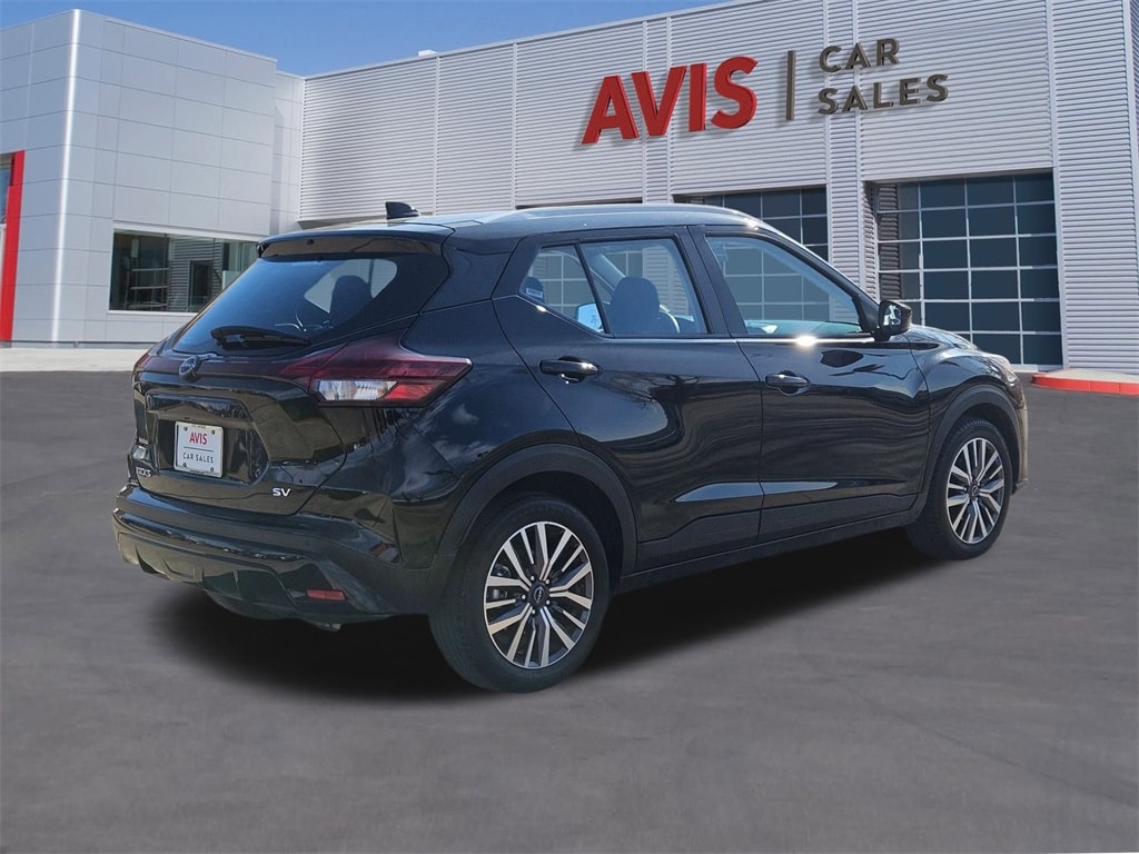 Thumbnail: 2024 Nissan Kicks - 7