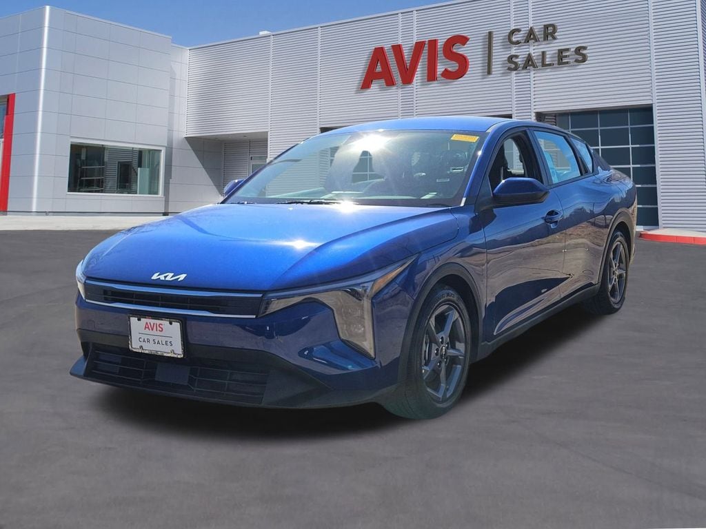 Thumbnail: 2025 Kia K4 - 1