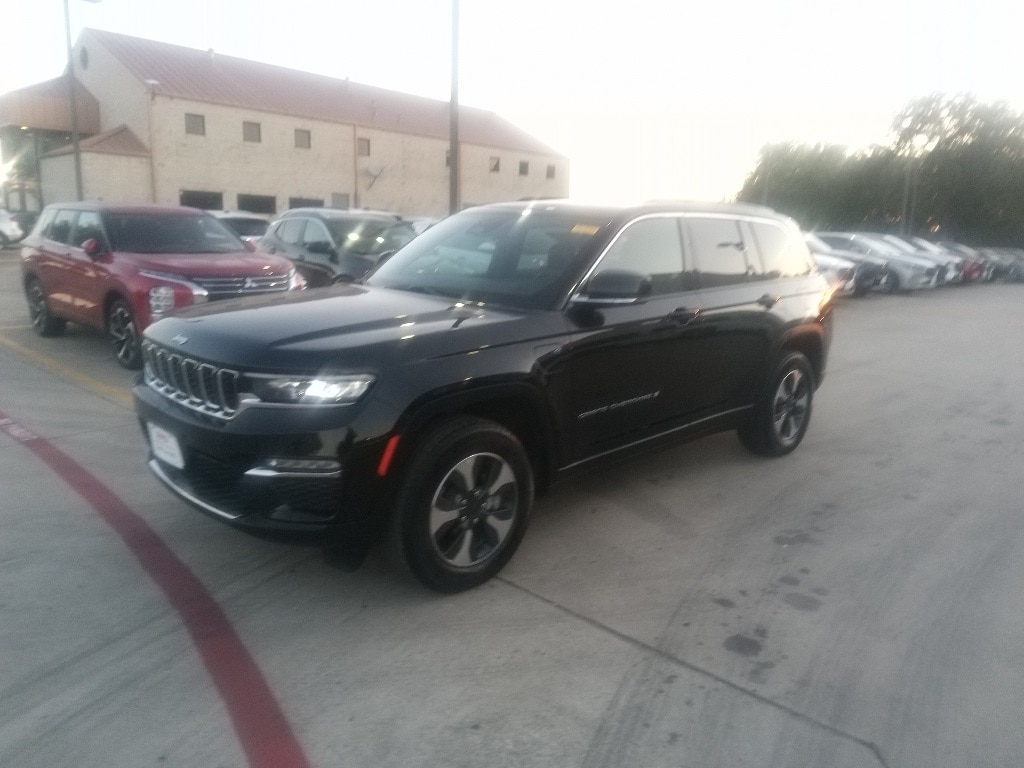 Thumbnail: 2024 Jeep Grand Cherokee - 1
