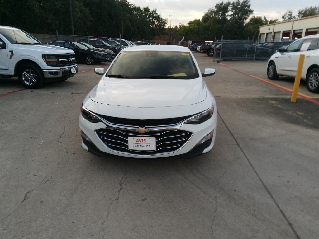 Thumbnail: 2024 Chevrolet Malibu - 5