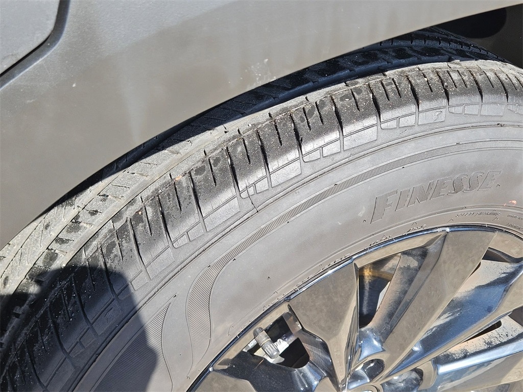 Thumbnail: 2025 Mazda CX-50 - 26