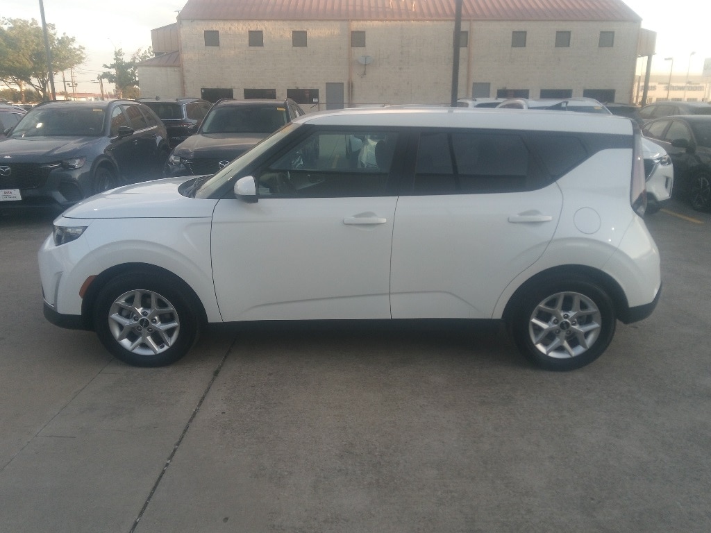 Thumbnail: 2024 Kia Soul - 4