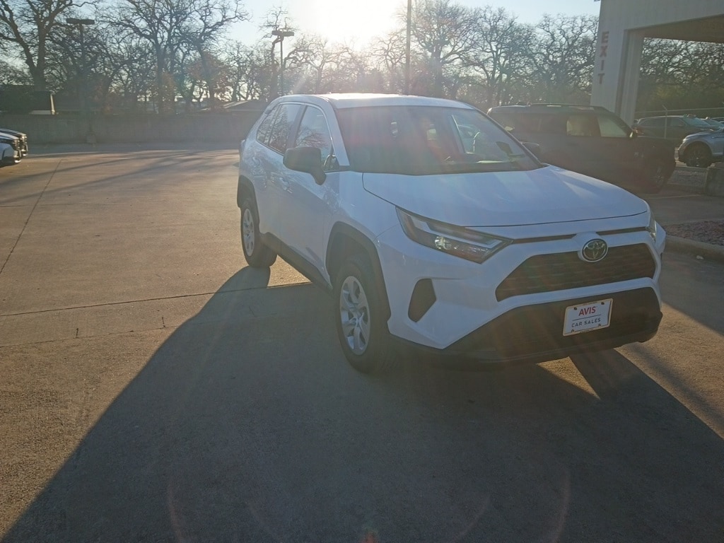 Thumbnail: 2025 Toyota RAV4 - 4