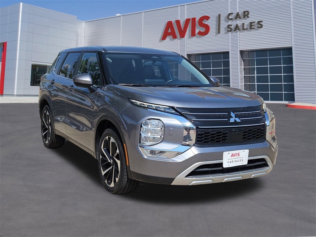 Certified 2024 Mitsubishi Outlander SE SUV