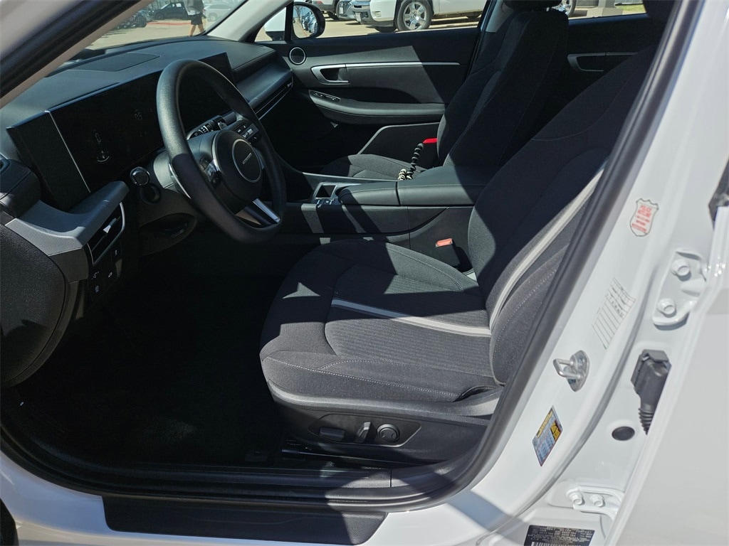 Thumbnail: 2025 Hyundai Sonata - 11