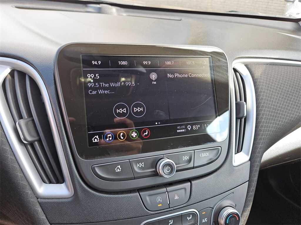 Thumbnail: 2024 Chevrolet Malibu - 21