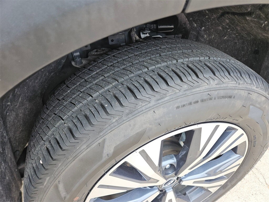 Thumbnail: 2023 Nissan Rogue - 26