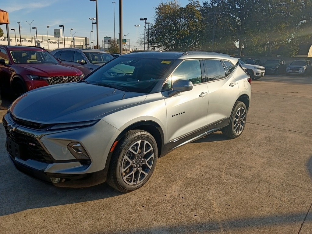 Thumbnail: 2025 Chevrolet Blazer - 1