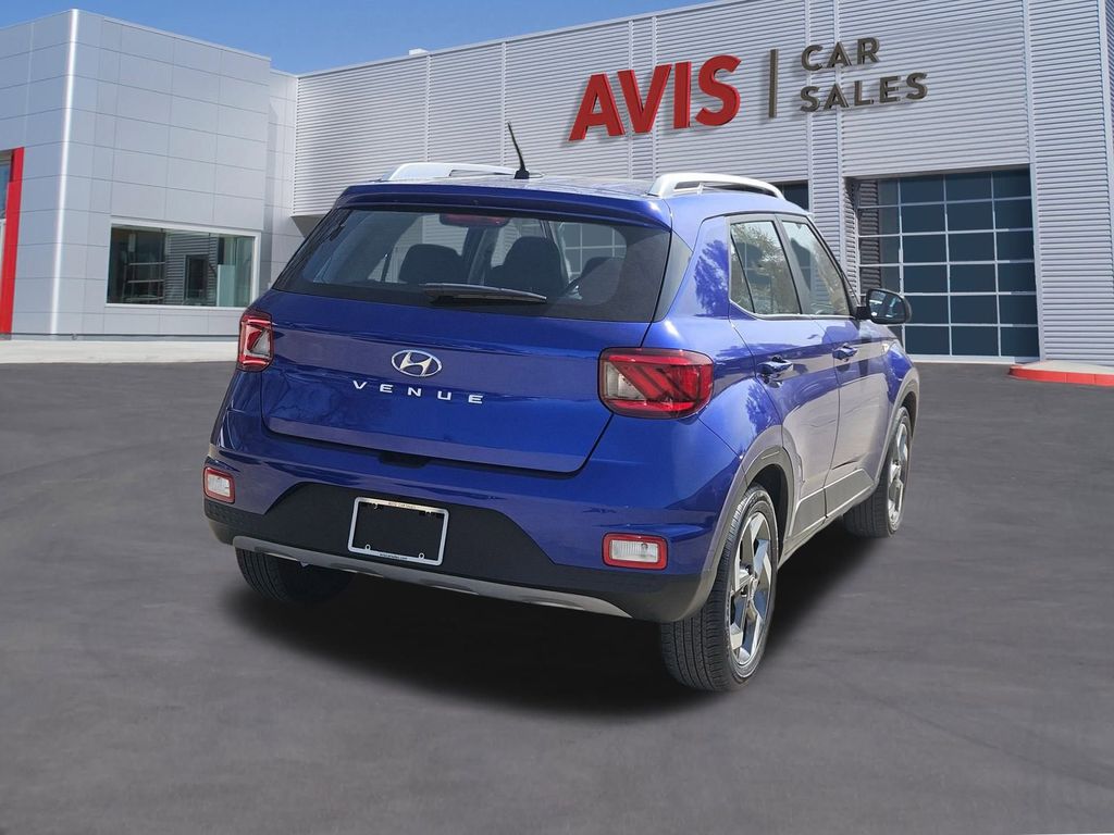 Thumbnail: 2025 Hyundai Venue - 6