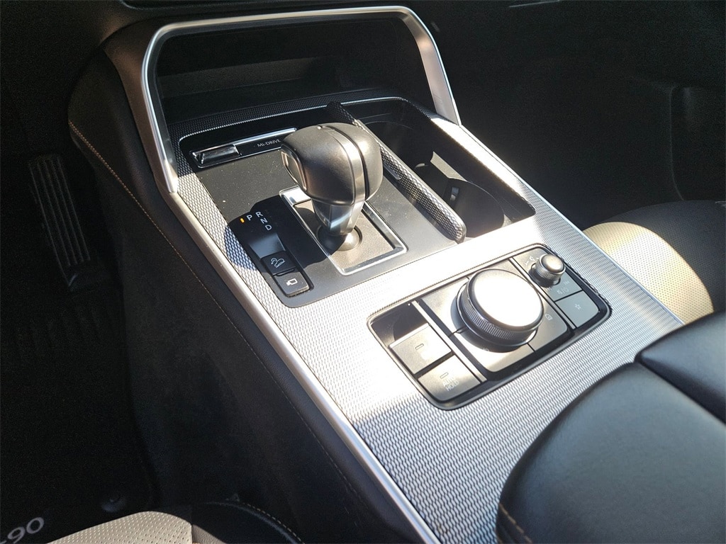 Thumbnail: 2025 Mazda CX-90 - 17