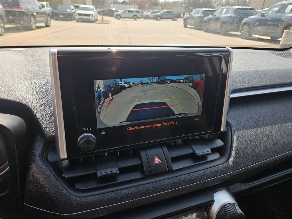 Thumbnail: 2025 Toyota RAV4 - 22