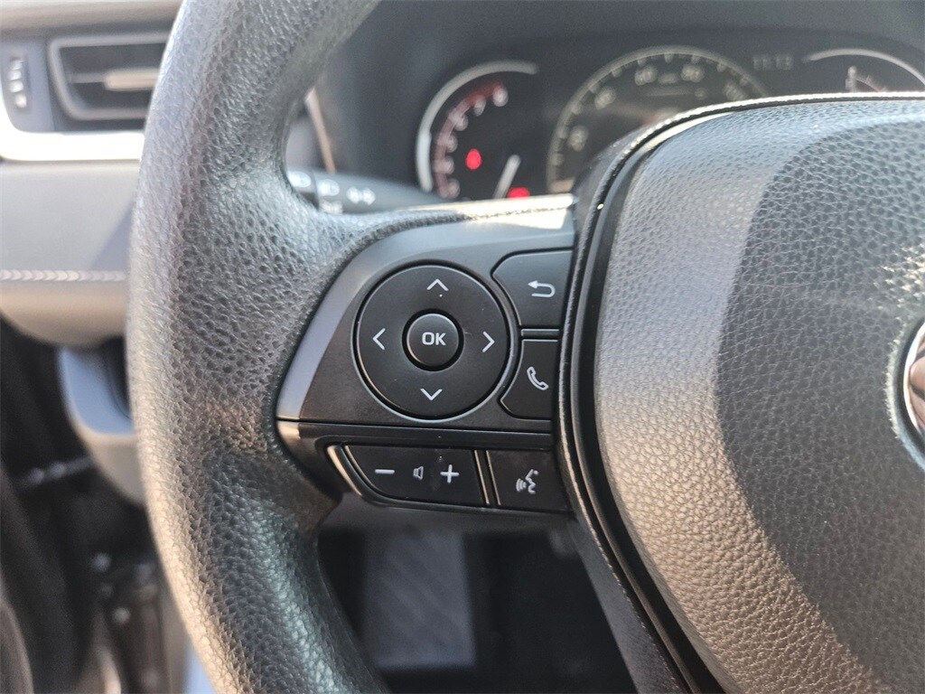 Thumbnail: 2025 Toyota RAV4 - 22