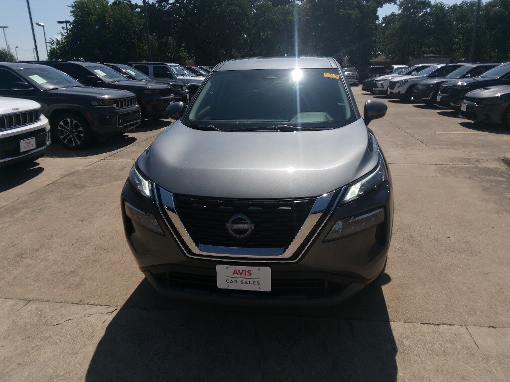 Thumbnail: 2023 Nissan Rogue - 2