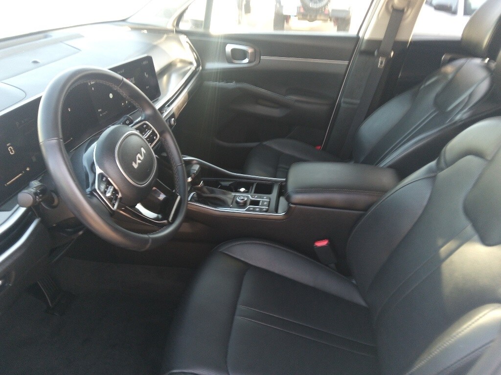 Thumbnail: 2024 Kia Sorento - 10