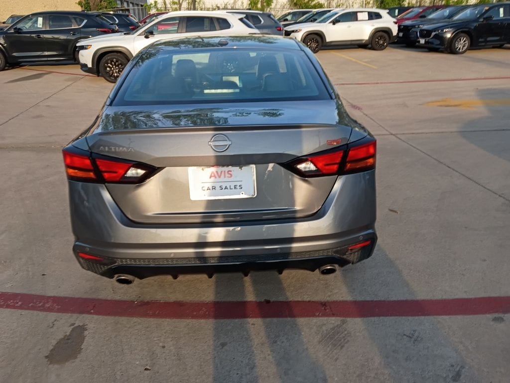 Thumbnail: 2025 Nissan Altima - 10