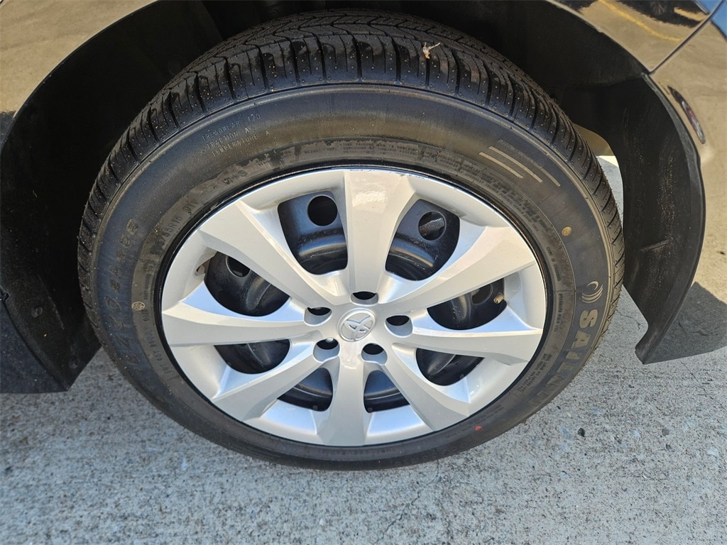 Thumbnail: 2024 Toyota Corolla - 24