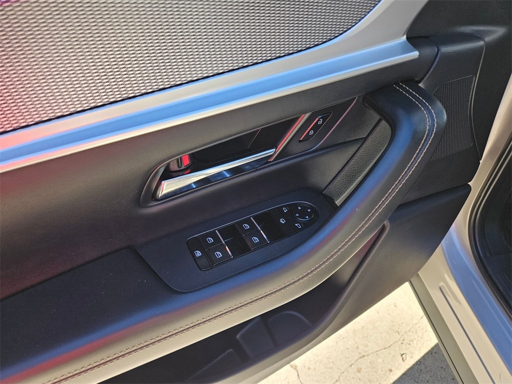 Thumbnail: 2025 Mazda CX-90 - 14